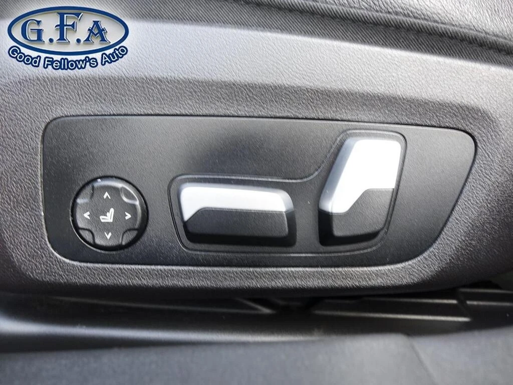 BMW 330 * PREMIUM* CARFAX * ЦЕНА ДО БЪЛГАРИЯ - изображение 10