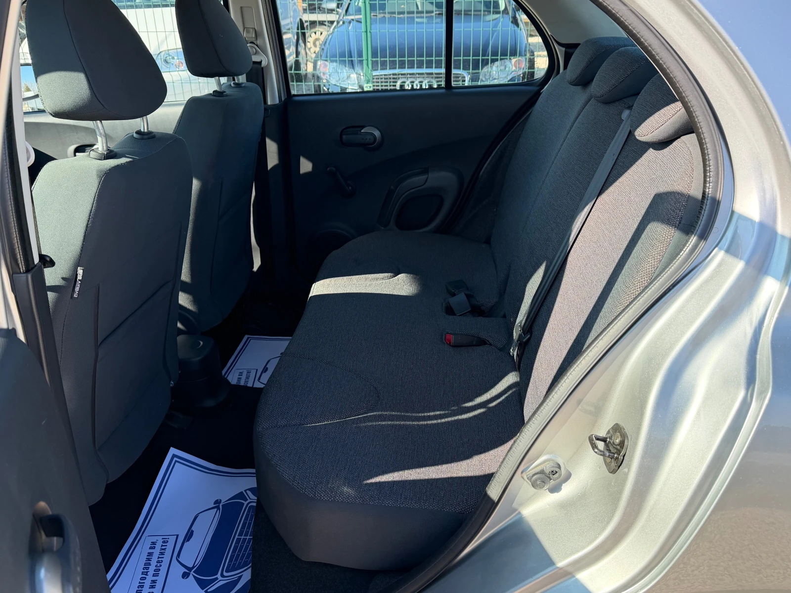 Nissan Micra Бензин - изображение 9