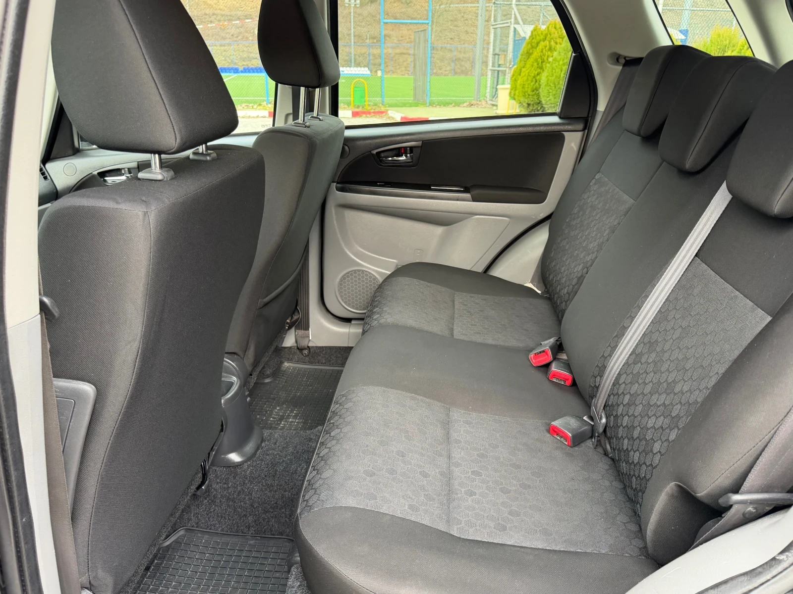 Suzuki SX4 4�4 FACE Navigator 1.6i | Mobile.bg � ����������� 11