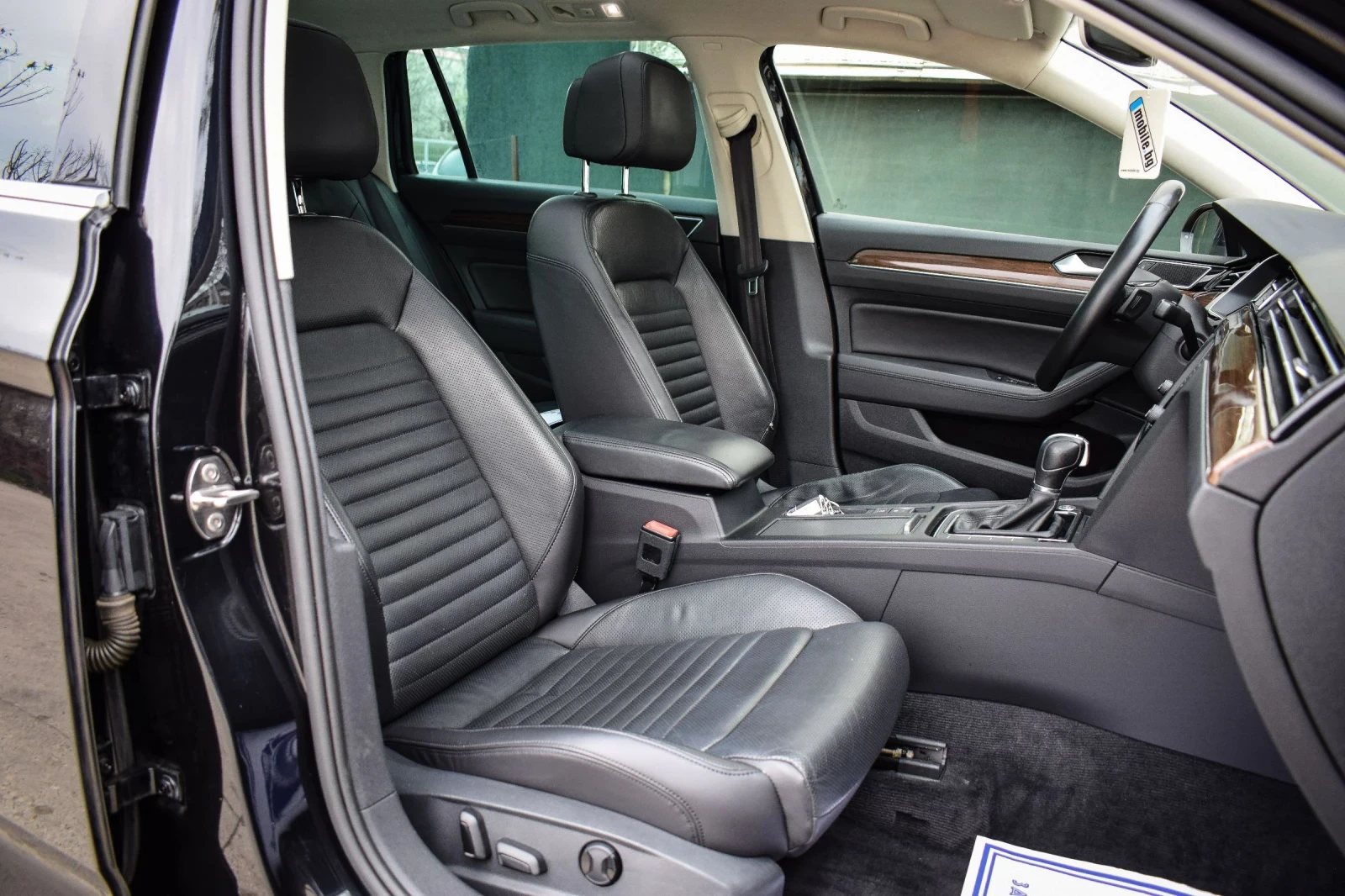 VW Passat 2.0TDI 190hp HIGHLINE, снимка 8 - Автомобили и джипове - 54046045