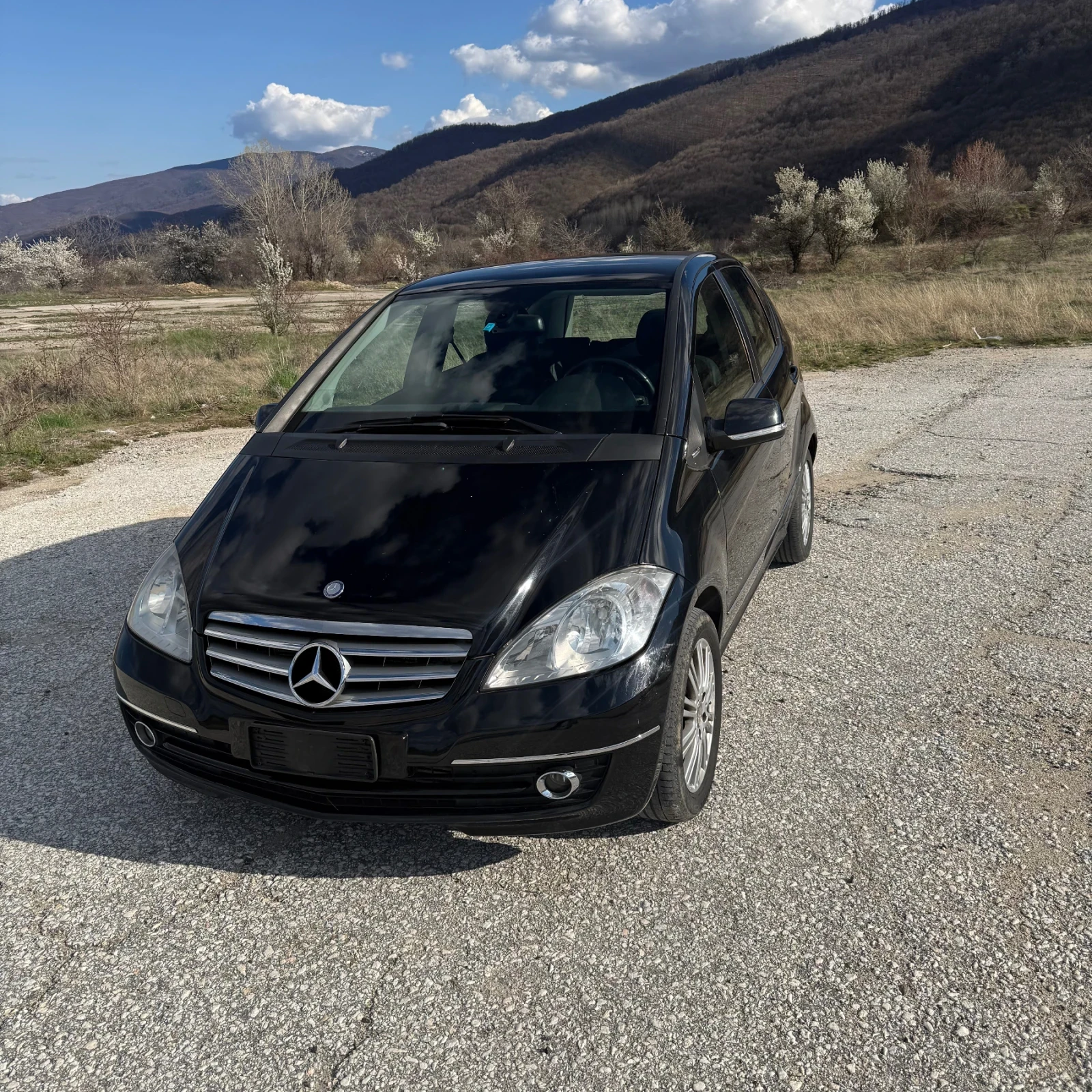 Mercedes-Benz A 180