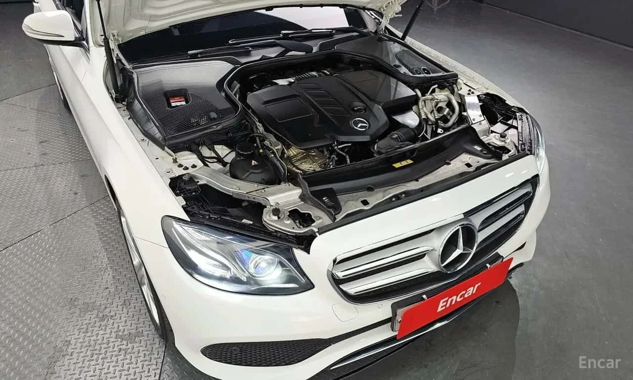 Mercedes-Benz E 220 * E220d 4MATIC Avantgarde * ЦЕНА ДО БГ, снимка 6 - Автомобили и джипове - 55663201