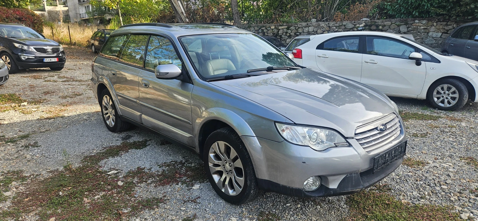 Subaru Outback 3.0 R LPG, снимка 2 - Автомобили и джипове - 55953964