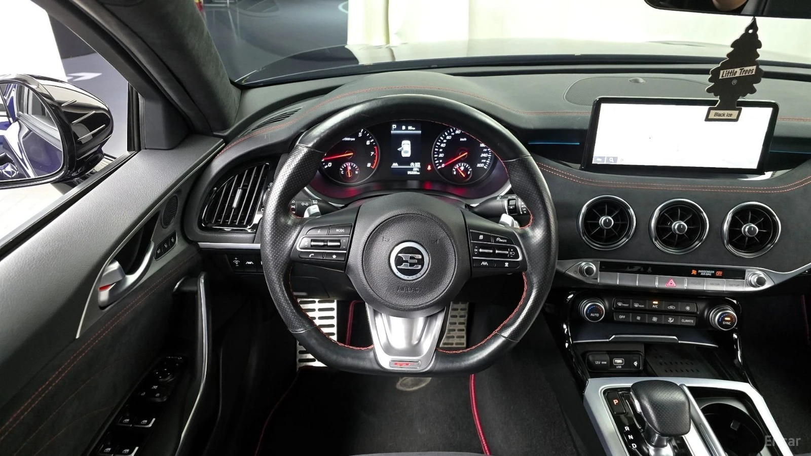 Kia Stinger MEISTER 3.3 GT AWD - DISTRONIC - ОБДУХ - ПОДГРЕВИ, снимка 13 - Автомобили и джипове - 56114045