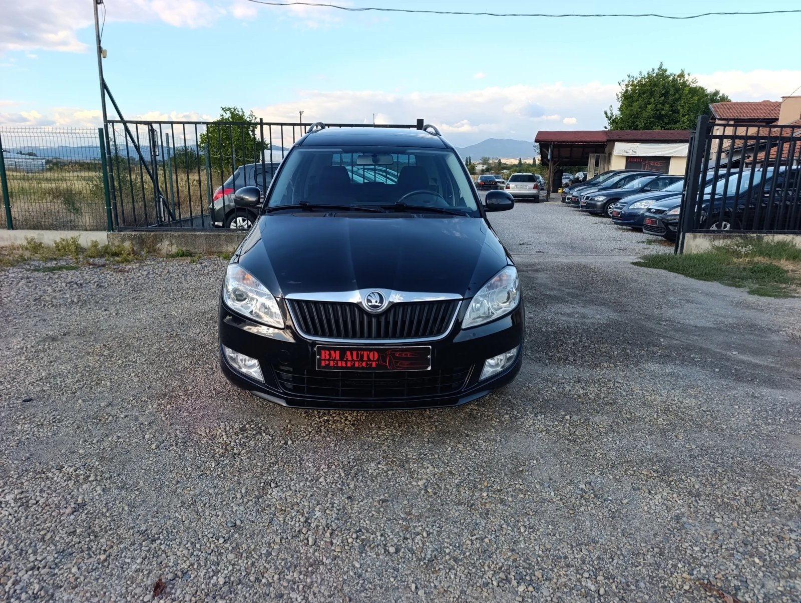 Skoda Roomster 1.4i-16v ГАЗ+ БЕНЗИН, снимка 2 - Автомобили и джипове - 56261286