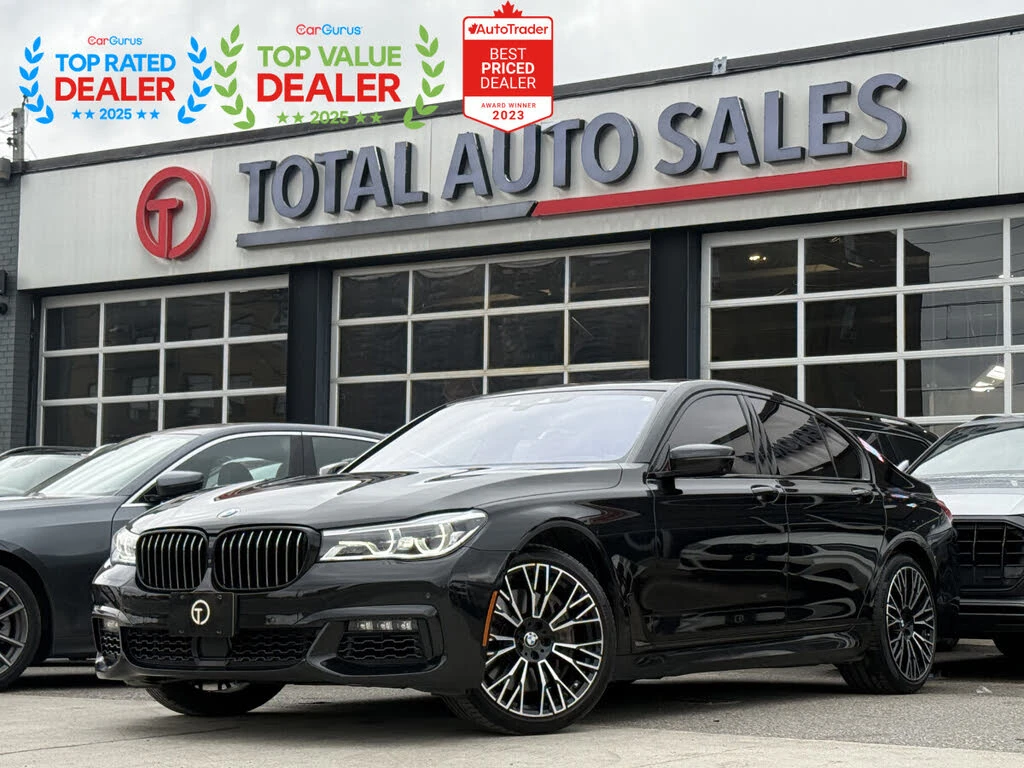 BMW 750 xDrive* КОЖА* ОБДУХВ* 360* МАСАЖ* КАМЕРИ* ДИСТРОНИ, снимка 2 - Автомобили и джипове - 56292618