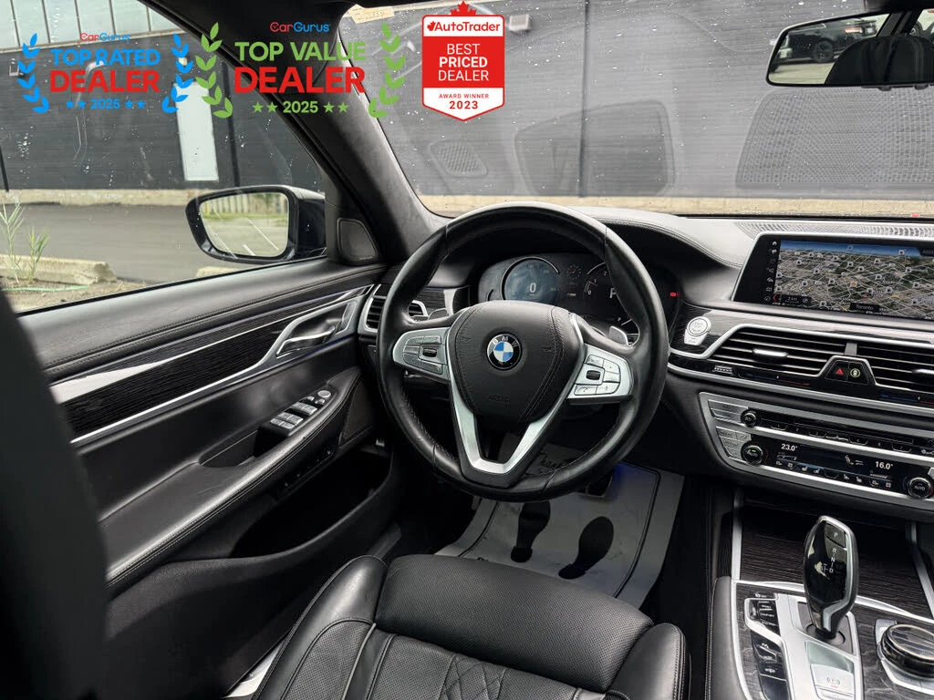 BMW 750 xDrive* КОЖА* ОБДУХВ* 360* МАСАЖ* КАМЕРИ* ДИСТРОНИ, снимка 12 - Автомобили и джипове - 56292618