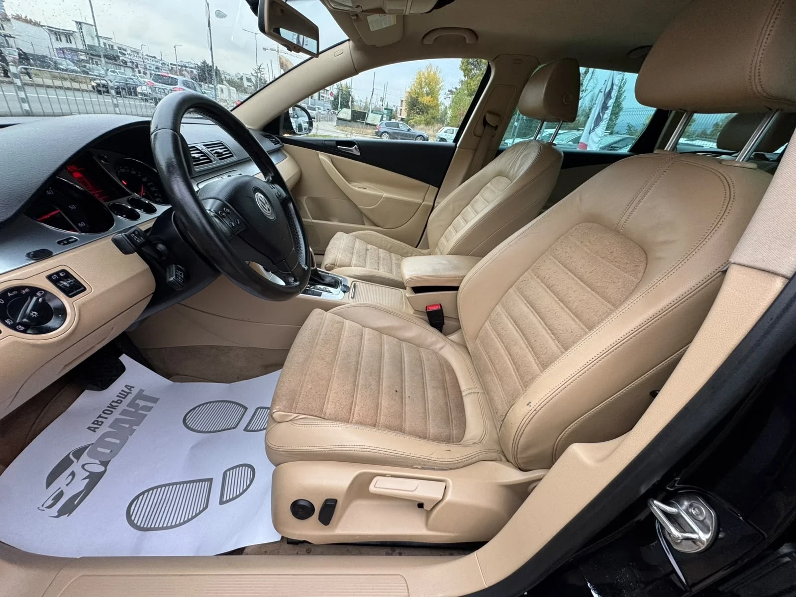 VW Passat 2.0TDi/AVTOMAT, снимка 7 - Автомобили и джипове - 56726475