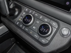 Land Rover Defender 110 P425 = X-Dynamic HSE = Гаранция, снимка 13