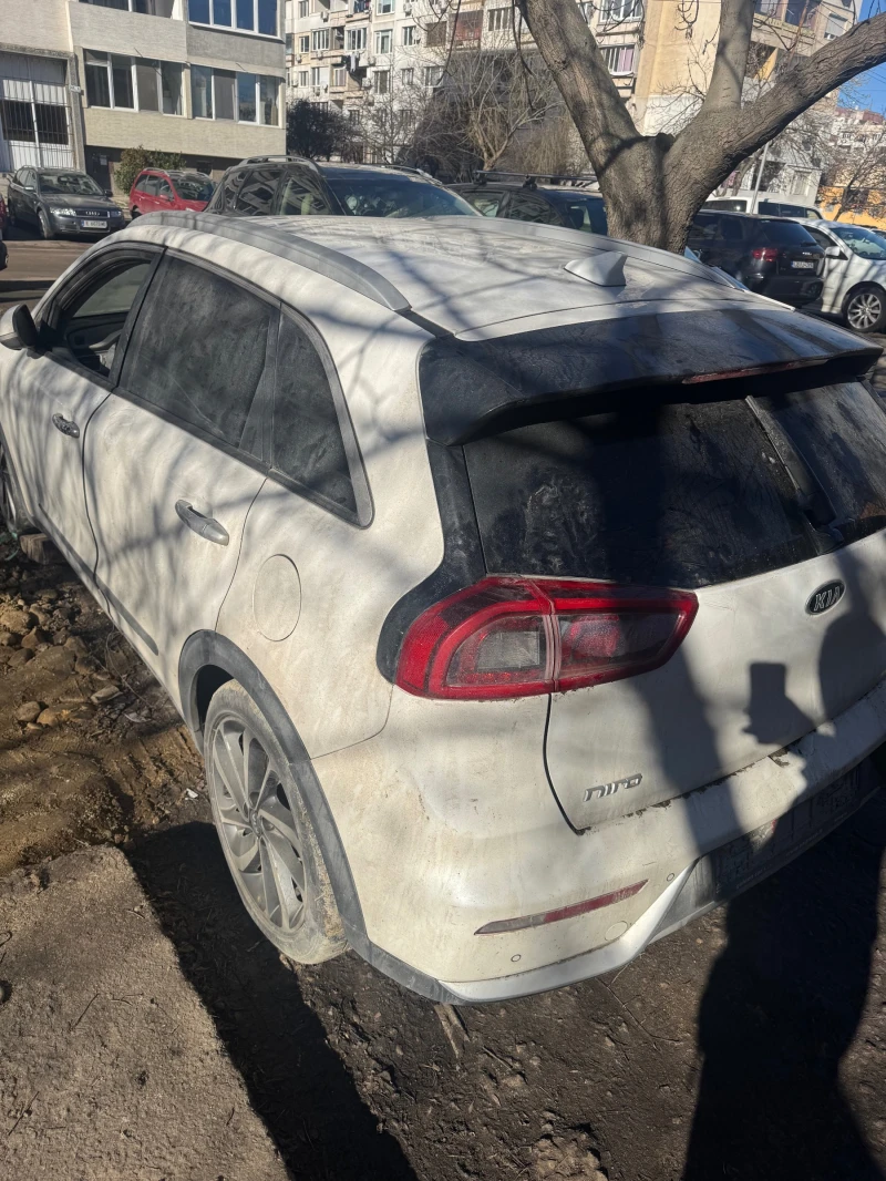 Kia Niro 1, 6GDI ECO HIBRID, снимка 4 - Автомобили и джипове - 48828665