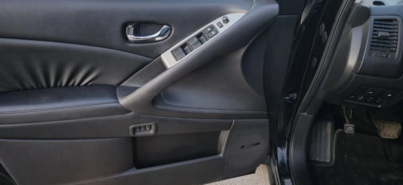 Nissan Murano 2.5dci 190 к. с, снимка 7 - Автомобили и джипове - 52900015