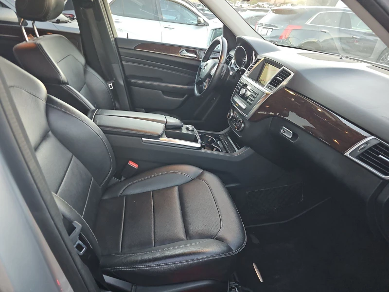 Mercedes-Benz ML 350, снимка 8 - Автомобили и джипове - 52977461