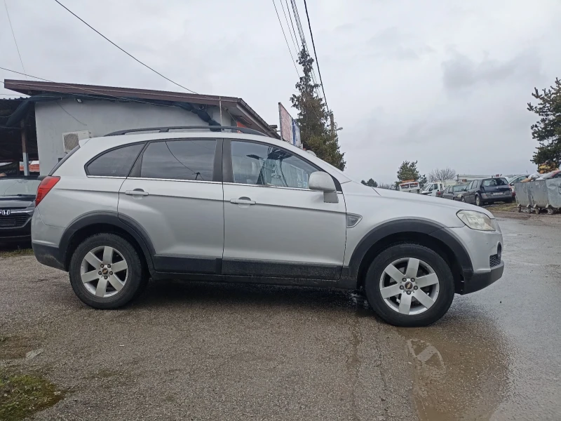 Chevrolet Captiva 2.0 VCDI 4х4 6+ 1, снимка 5 - Автомобили и джипове - 53286449