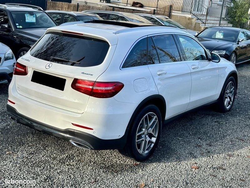 Mercedes-Benz GLC 220 d AMG Line, снимка 3 - Автомобили и джипове - 48416650