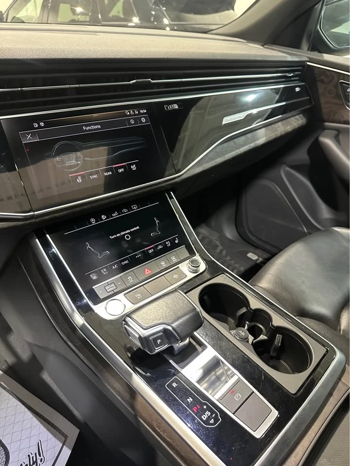 Audi Q8 CARFAX* *   *  | Mobile.bg   3