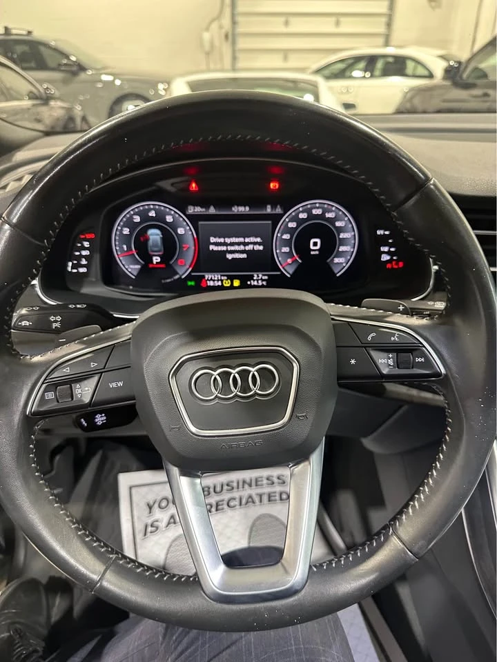 Audi Q8 CARFAX* *   *  | Mobile.bg   5