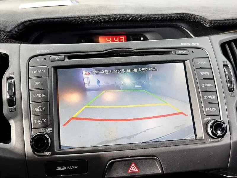 Kia Sportage, снимка 14 - Автомобили и джипове - 52557513