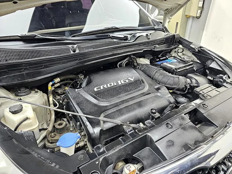 Kia Sportage, снимка 6 - Автомобили и джипове - 52557513