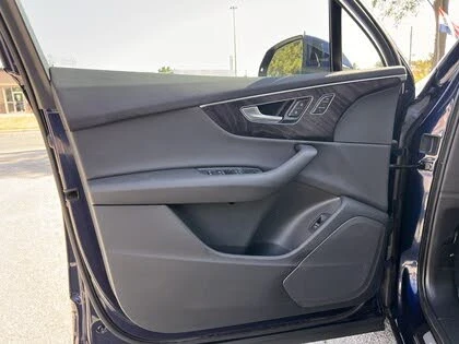 Audi Q7 55 TFSI Progressiv * АвтоКредит* * ЦЕНА ДО БГ* , снимка 9 - Автомобили и джипове - 52724047