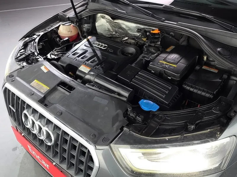 Audi Q3 2.0 TDI Quattro, снимка 6 - Автомобили и джипове - 55128648