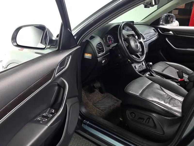 Audi Q3 2.0 TDI Quattro, снимка 11 - Автомобили и джипове - 55128648