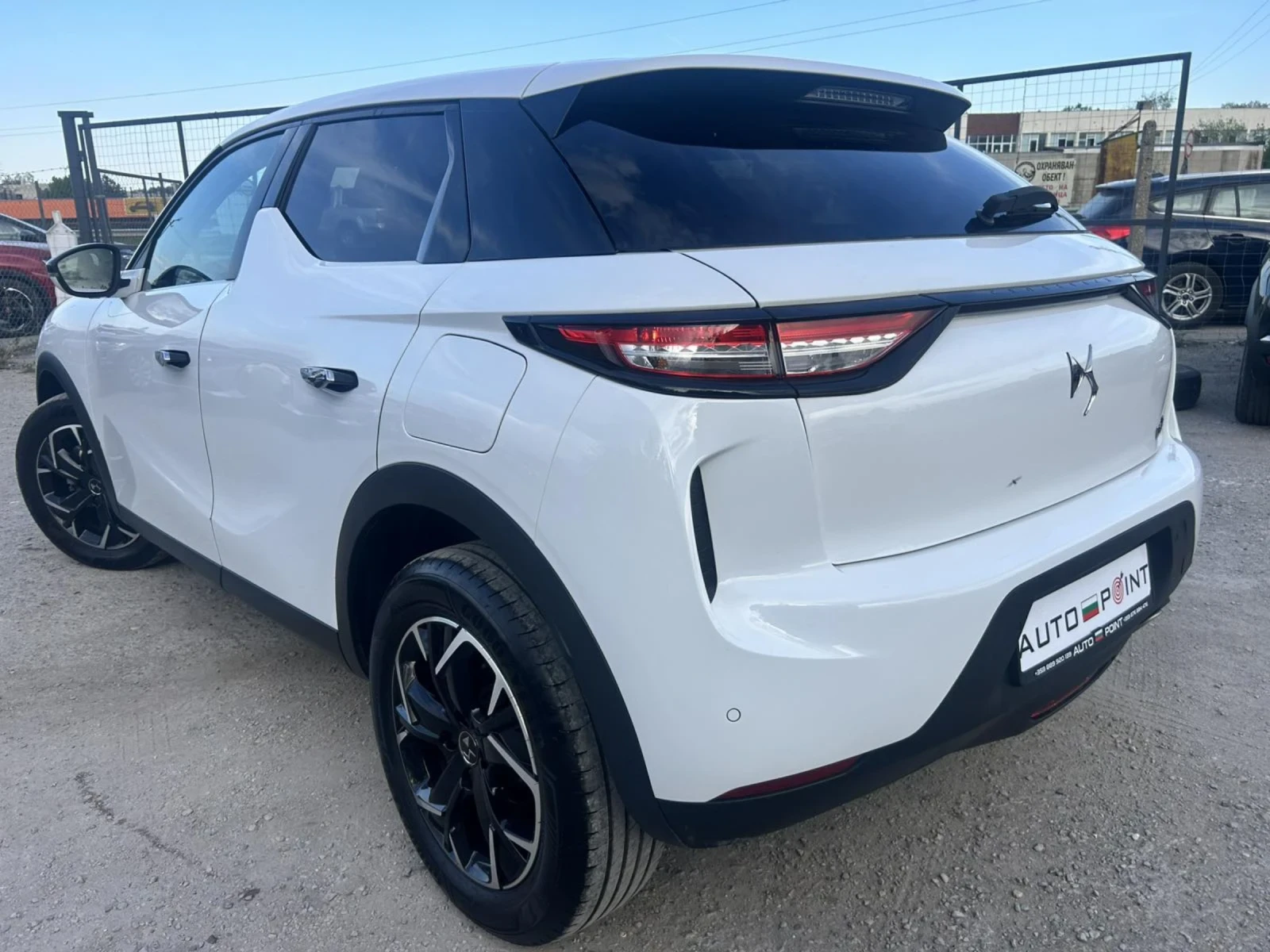 DS DS 3 Crossback 1.5 HDI 110 * LED * NAVI * EURO 6 *  - изображение 6