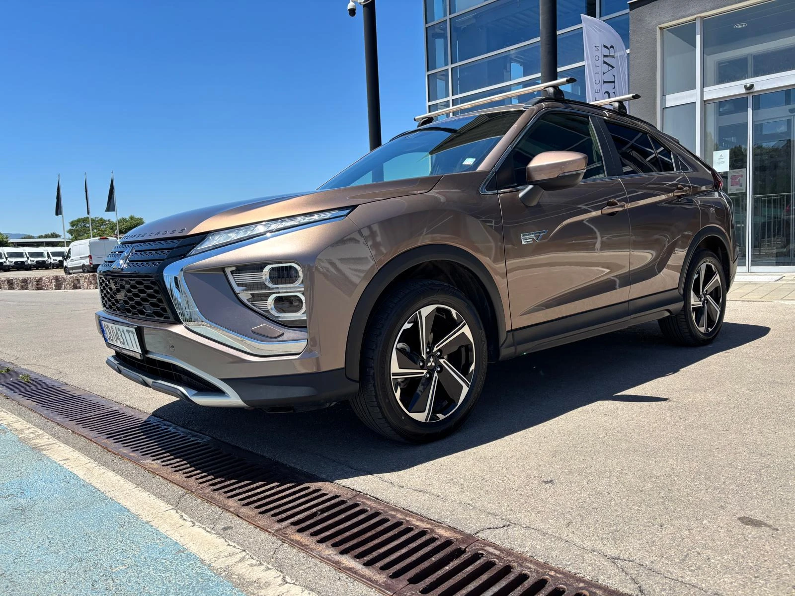 Mitsubishi Eclipse Cross PHEV INTENSE - изображение 2