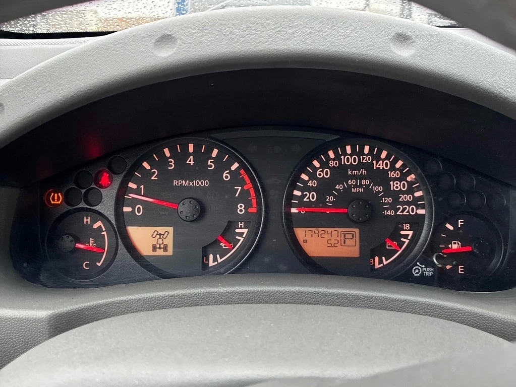 Nissan Frontier * SV CREW CAB LONG BED * CARFAX * БЕЗ ПЪРВОНАЧАЛНА - изображение 10