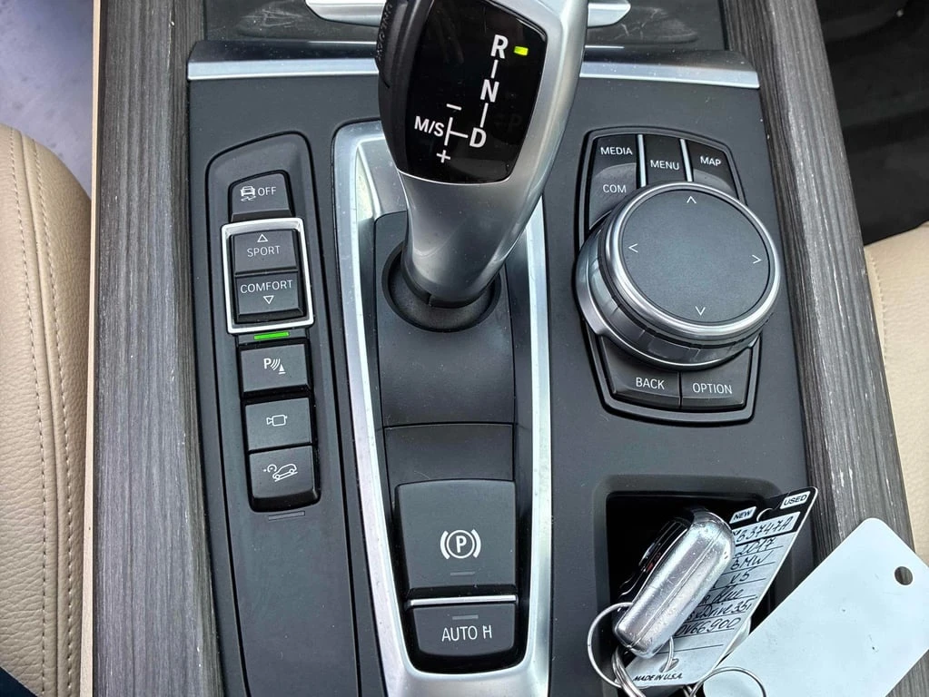 BMW X5 * xDrive35i * CARFAX *    | Mobile.bg   16