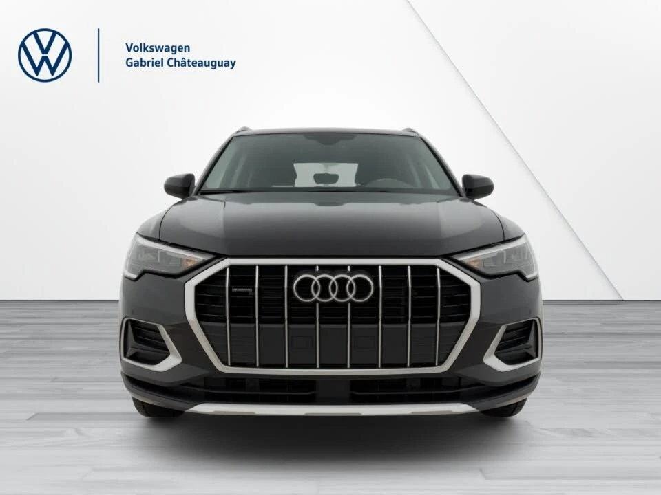 Audi Q3 Quattro* Premium Plus* АвтоКредит* (ЦЕНА ДО БГ), снимка 2 - Автомобили и джипове - 54039981