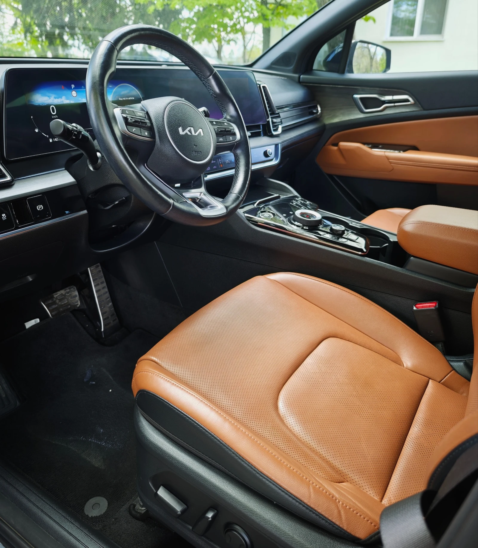 Kia Sportage 1.6, снимка 9 - Автомобили и джипове - 54327211