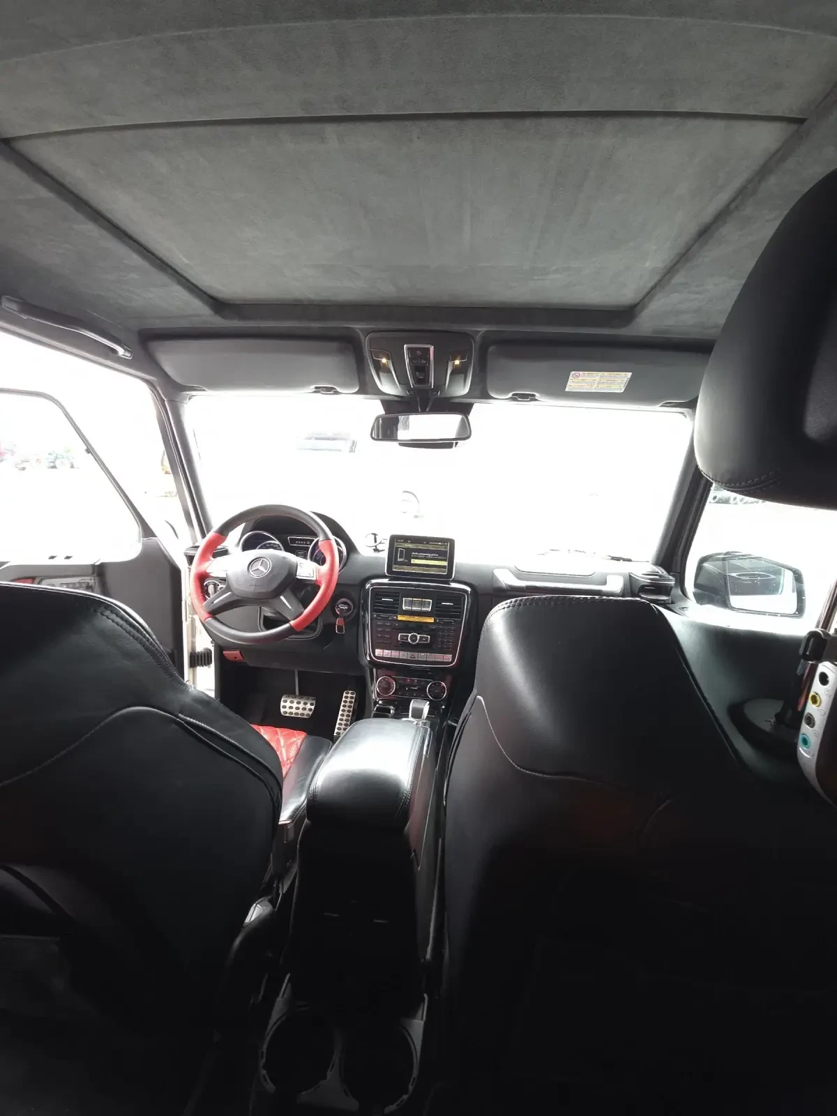 Mercedes-Benz G 63 AMG AMG, снимка 14 - Автомобили и джипове - 54597550