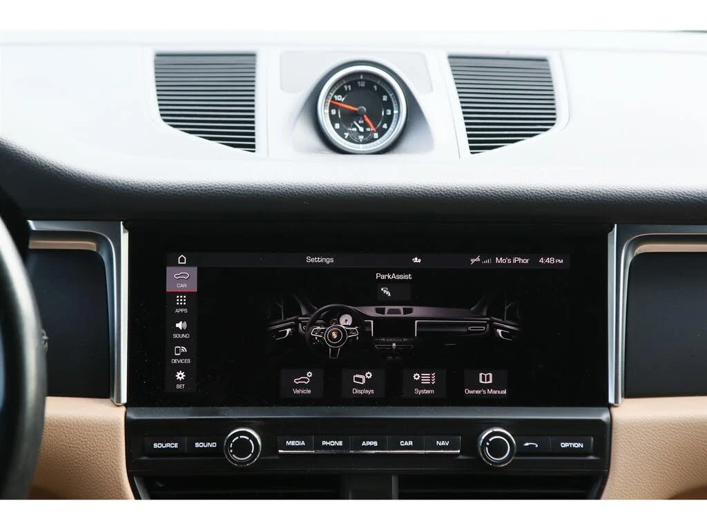 Porsche Macan CHRONO* PDK* ПАНОРАМА* ПОДГРЕВ* КАМЕРА* КЕЙЛЕС, снимка 13 - Автомобили и джипове - 55133990