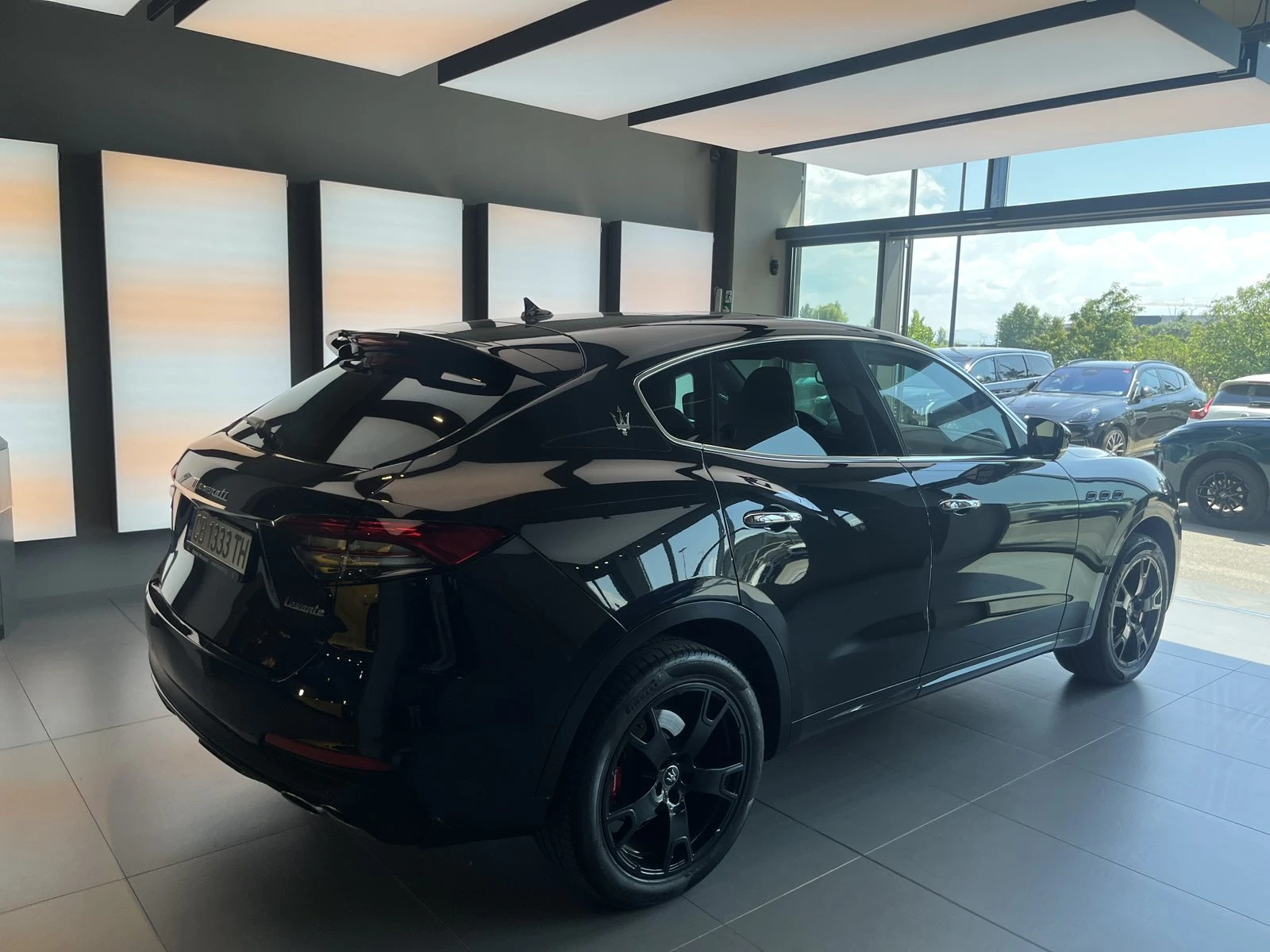 Maserati Levante GT, снимка 2 - Автомобили и джипове - 55322839