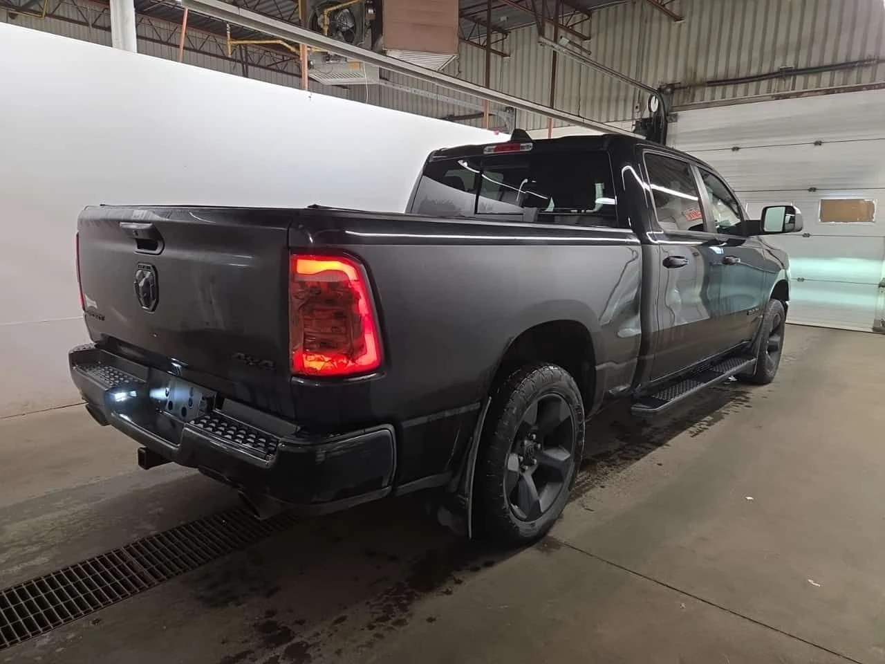 Dodge RAM 1500 SPORT CREW CAB STANDARD BED| ОБДУХ| CARFAX| , снимка 3 - Автомобили и джипове - 55543400