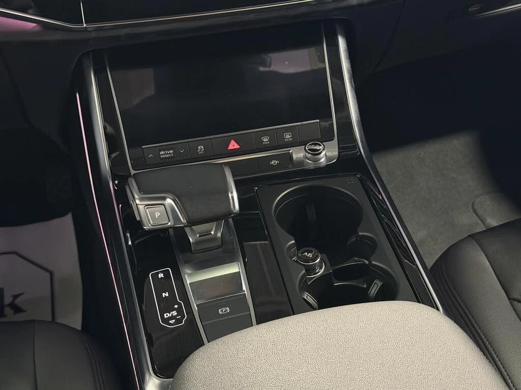 Audi Q7 55 TFSI QUATTRO S LINE FULL, снимка 10 - Автомобили и джипове - 55778492