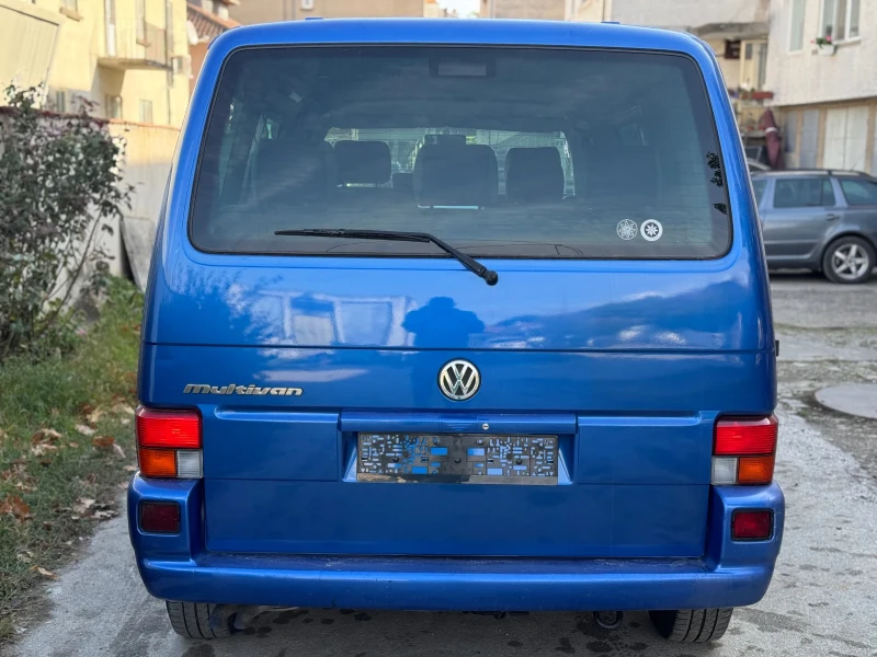 VW Multivan 2.5TDI* KLIMA, снимка 6 - Бусове и автобуси - 47625115