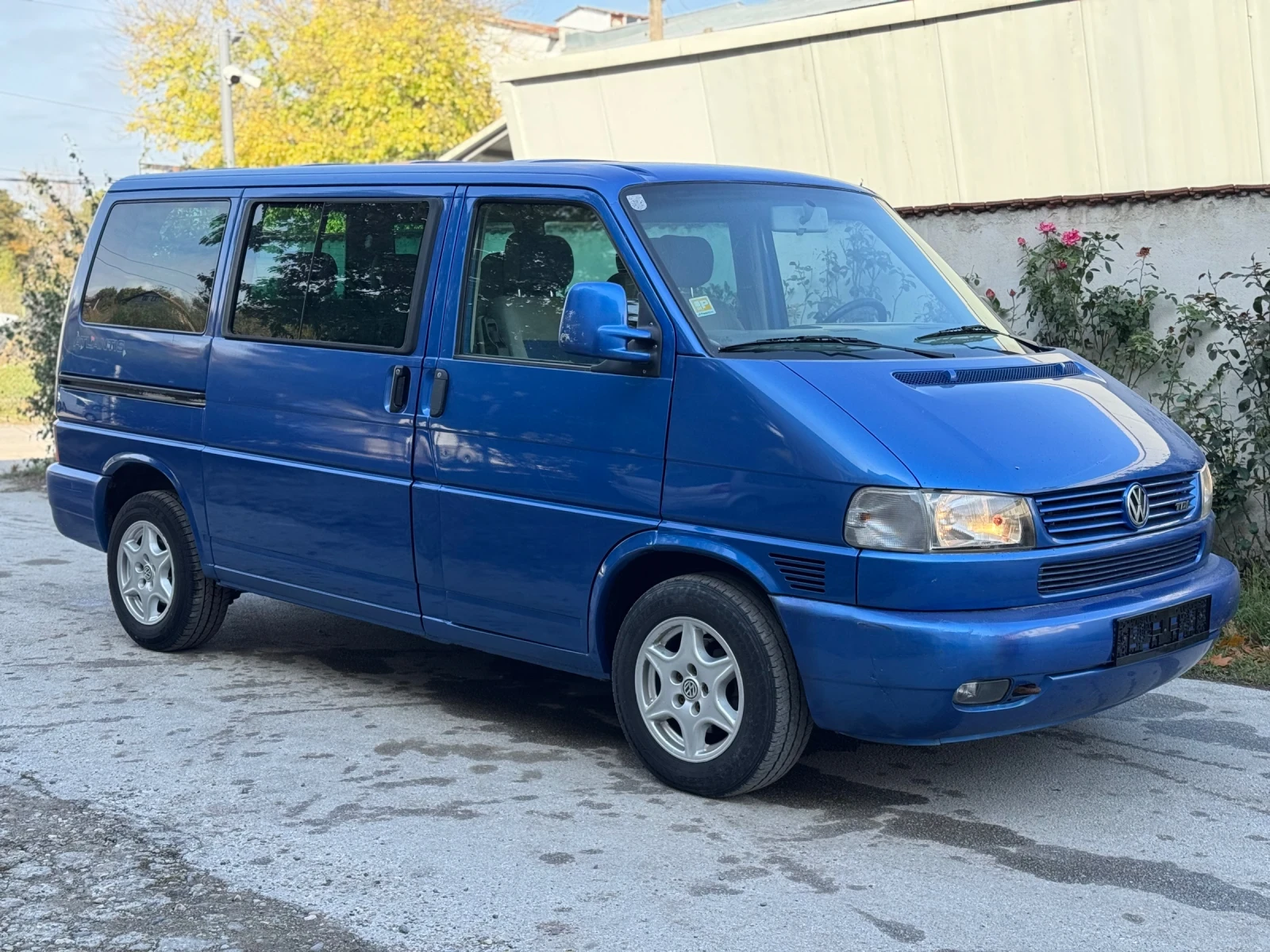 VW Multivan 2.5TDI* KLIMA - изображение 5