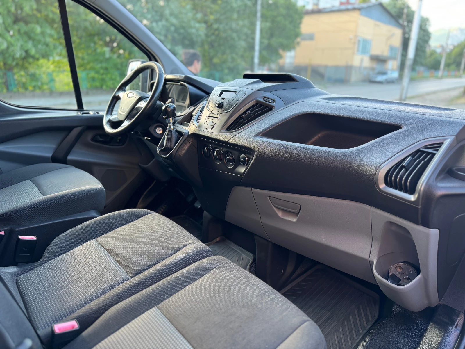 Ford Transit Custom 2.2d KLIMA - изображение 10