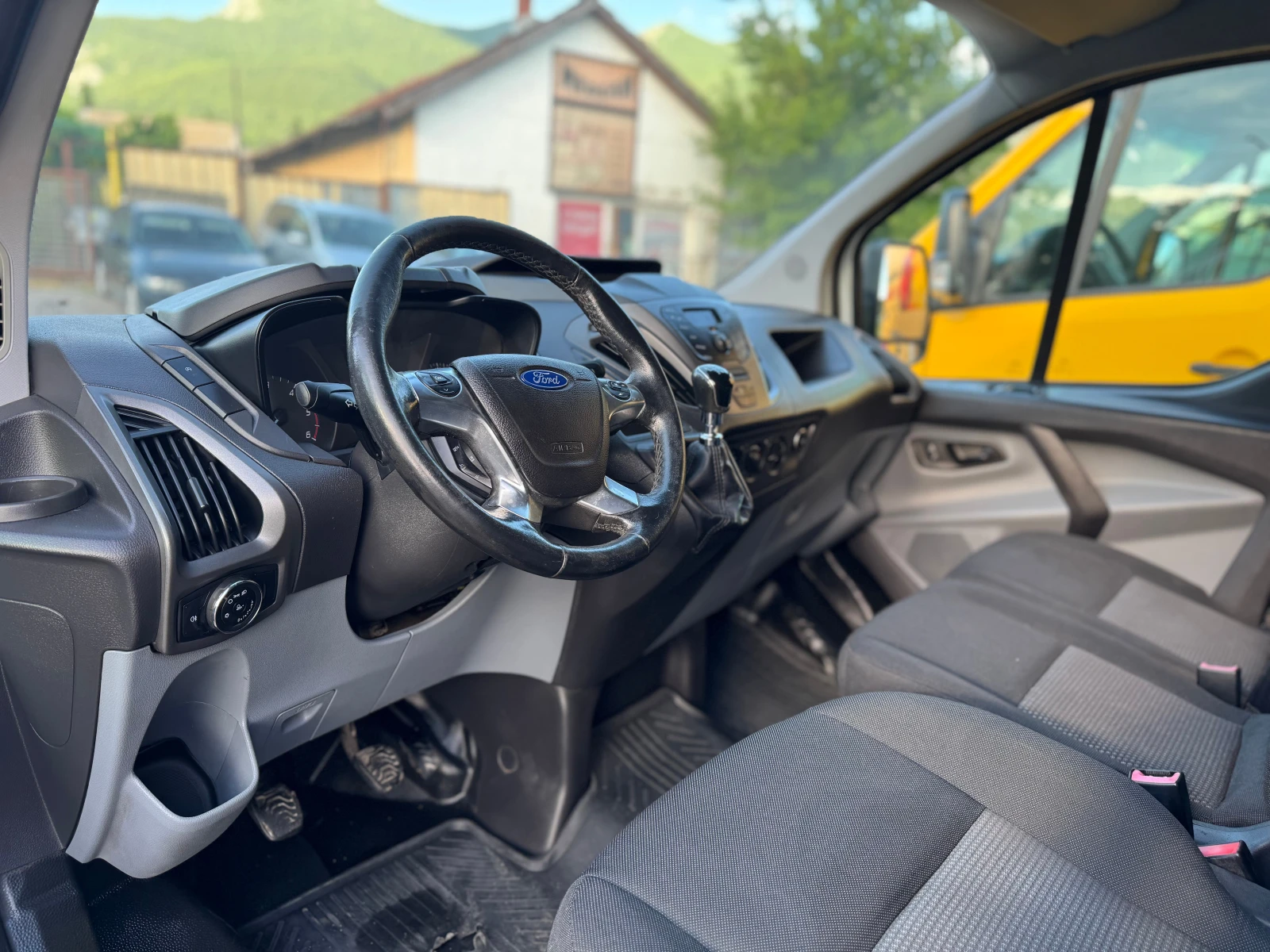 Ford Transit Custom 2.2d KLIMA - изображение 8