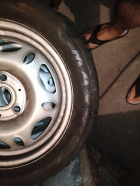 Гуми с джанти  70/55R15, снимка 4
