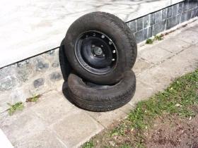 Гуми Зимни 175/70R13, снимка 2