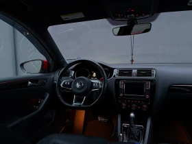 VW Golf GTI Jetta GLI 2018 DSG/Автомат/Шибедах/Обслужен/, снимка 7