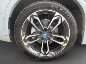 BMW iX2 eDrive20 M-Sport Ad.LED DISTR Keyless Winter Pack, снимка 11