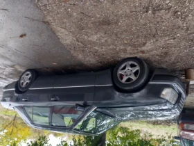 Mercedes-Benz 190, снимка 13