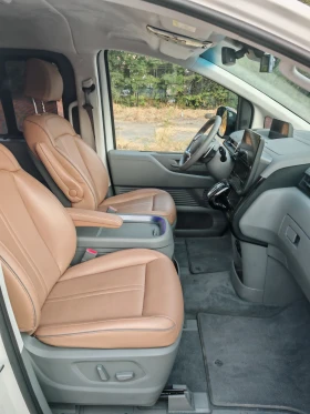 Hyundai Staria Lounge, снимка 8