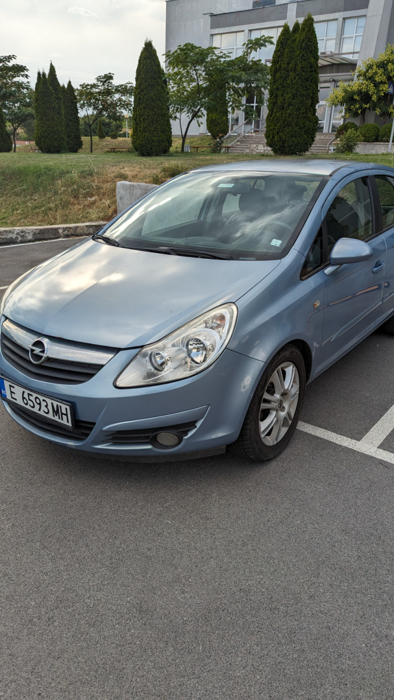Opel Corsa, снимка 2 - Автомобили и джипове - 46389365
