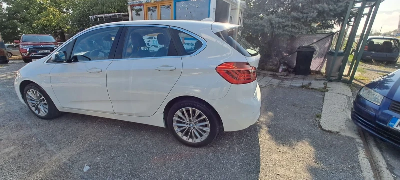 BMW 216 1.5 Active Tourer, снимка 6 - Автомобили и джипове - 47215225