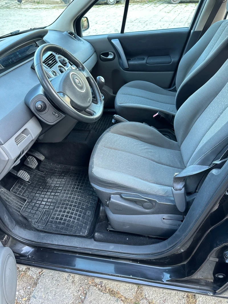 Renault Scenic Бензин/Газ, снимка 6 - Автомобили и джипове - 47770812