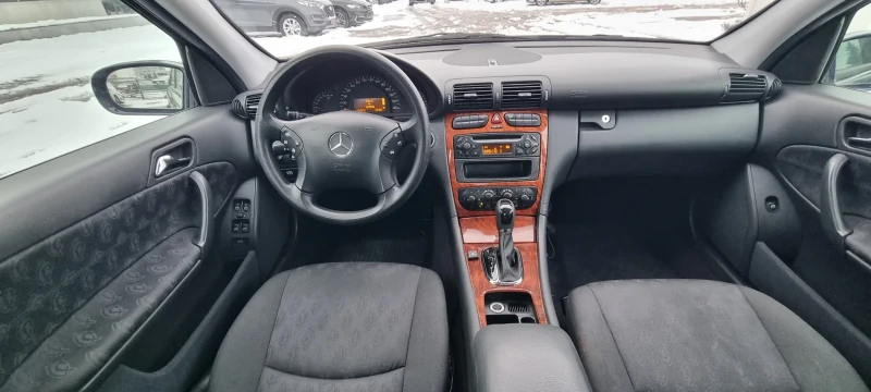 Mercedes-Benz C 180 2.0i CNG 129k.c UNIKAT ITALIA , снимка 13 - Автомобили и джипове - 48649715